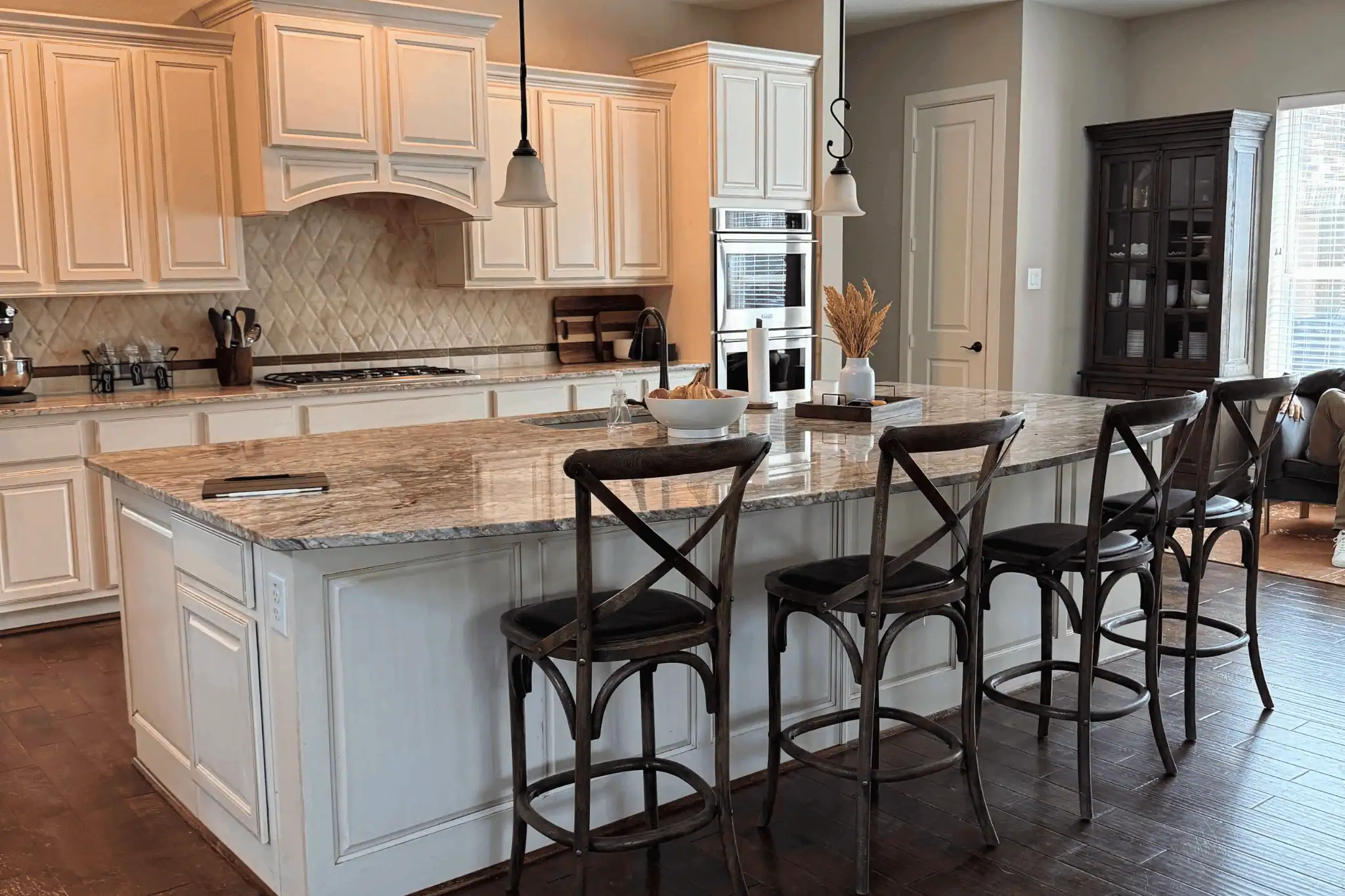 towne lake residence before & after