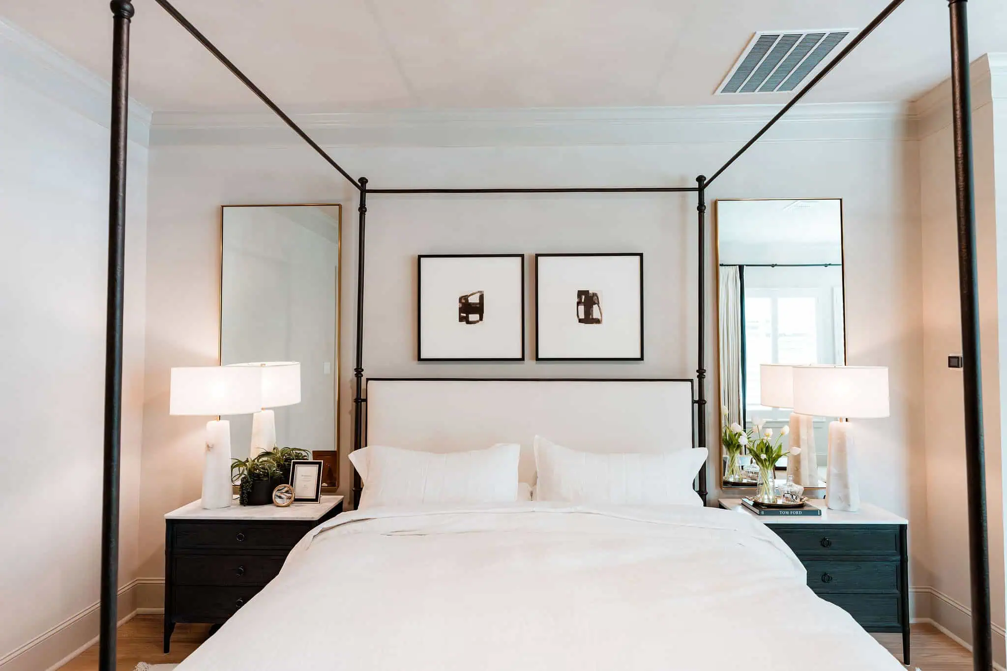 towne-lake-four-poster-bed-design